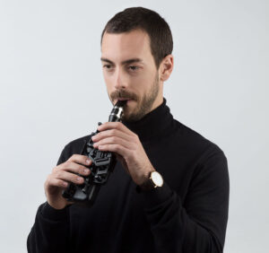 Ramón Mañas tocando Travel Sax