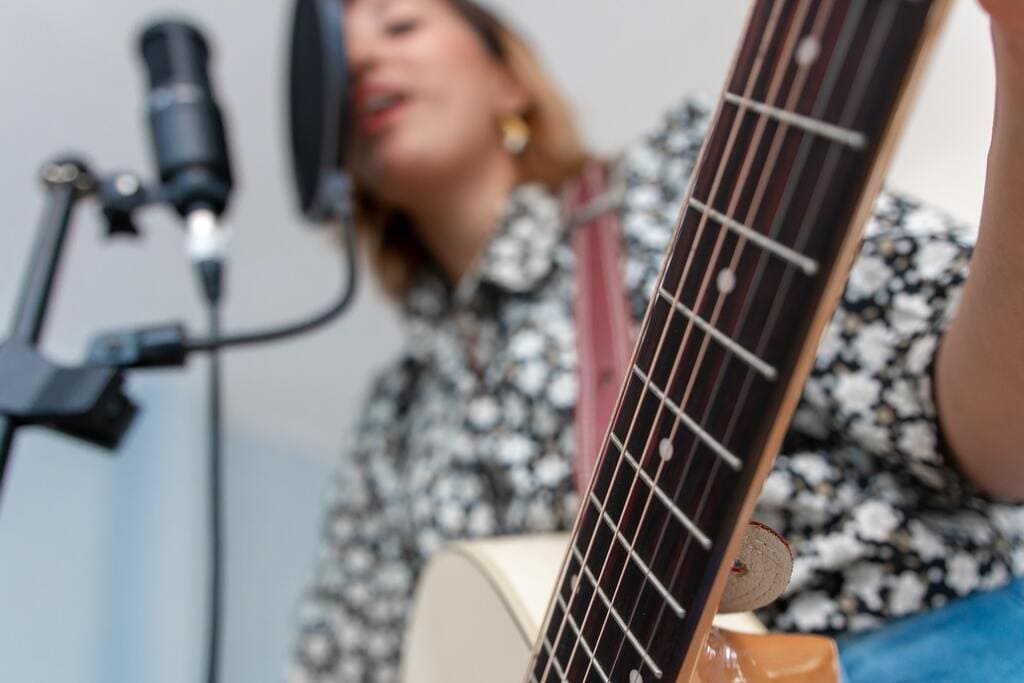 Cómo elegir la mejor funda para tu guitarra cómo cuidar tu guitarra