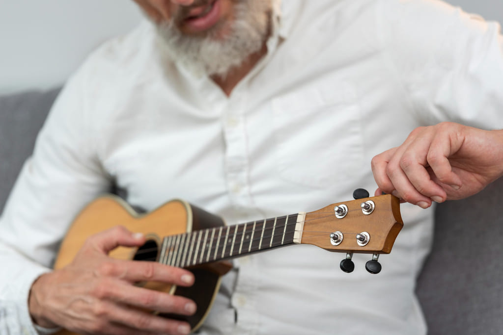 mala técnica al tocar el ukelele Por qué mi ukelele suena mal