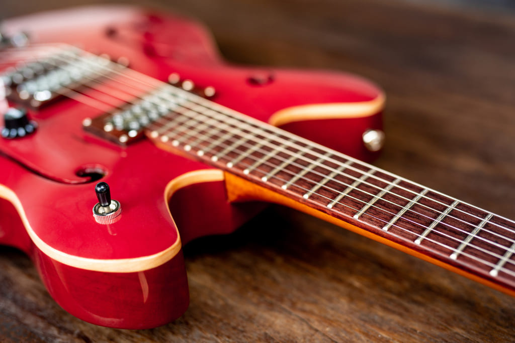 cuál es la mejor guitarra para principiantes Consejos para aprender a tocar la guitarra